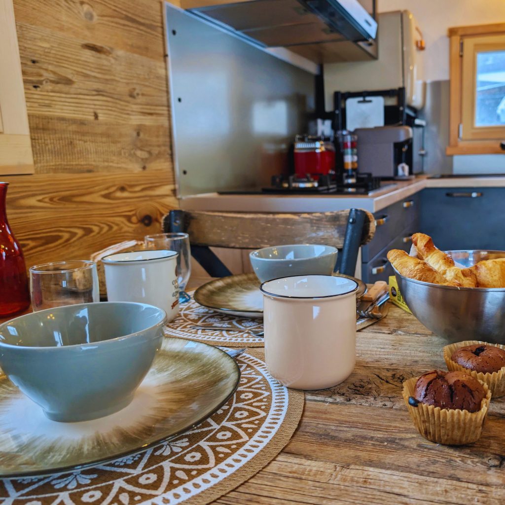 petit déjeuner - viennoiseries - l'écrin sauvage