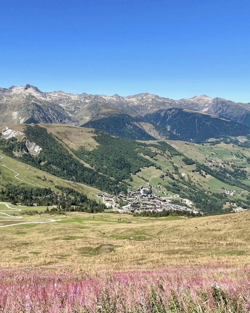 Où dormir à Valmorel. Photo du village